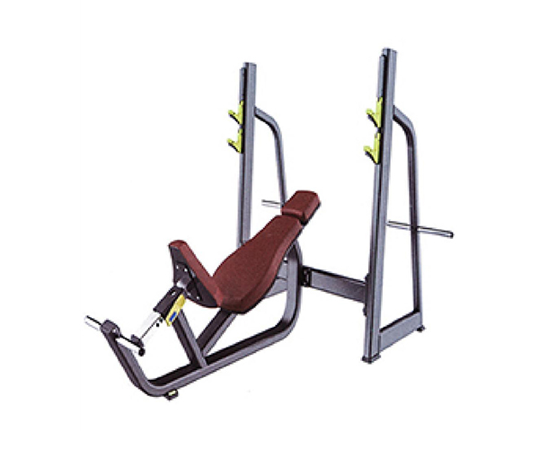 B8035 / Incline Bench Press